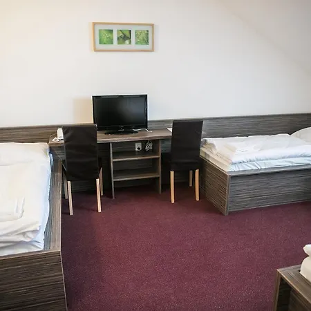 Rose Hotel 3*